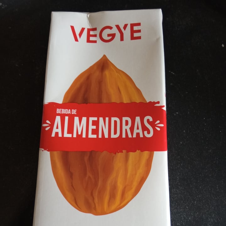 photo of Vegye Bebida de Almendras shared by @encarnavegana on  29 Sep 2022 - review