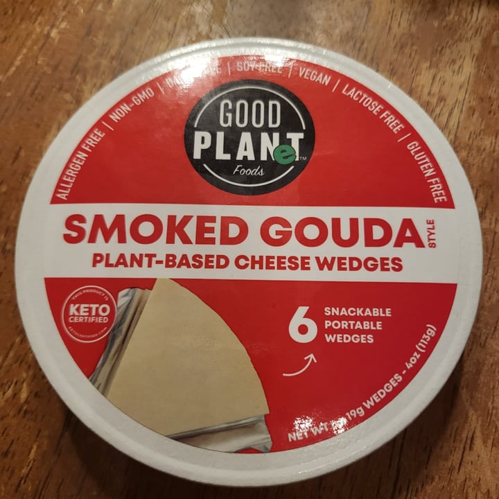 photo of Good Planet Foods Smoked Gouda plant-based cheese wedges shared by @luvinarms on  28 Aug 2022 - review