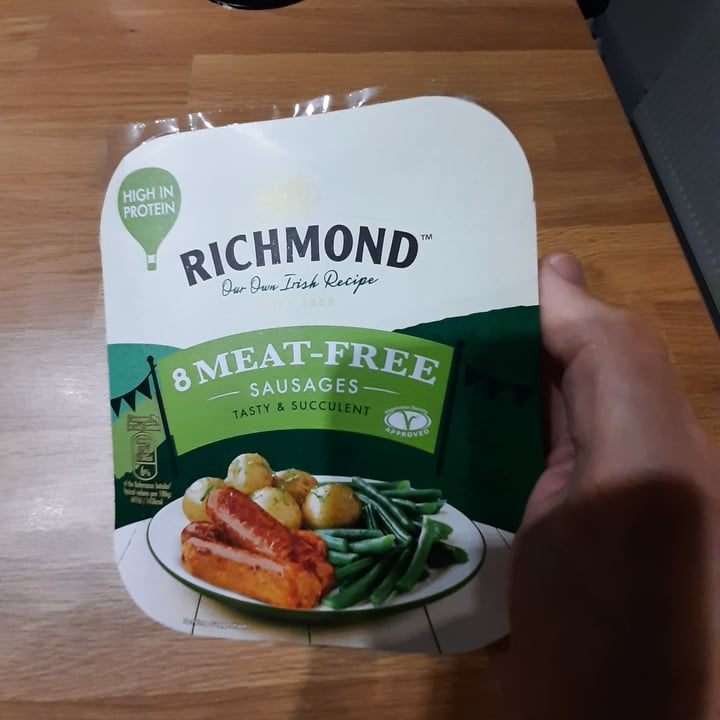 photo of Richmond Richmond Meat Free Sausages shared by @tjlh607 on  12 Jan 2022 - review