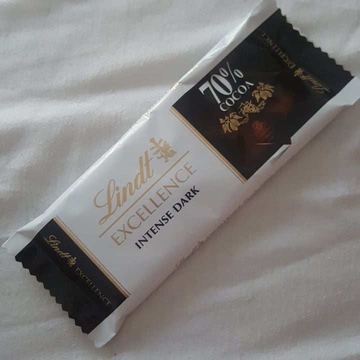 photo of Lindt 70% Cocoa Dark Chocolate Excellence Bar shared by @andreaukou on  09 Nov 2020 - review