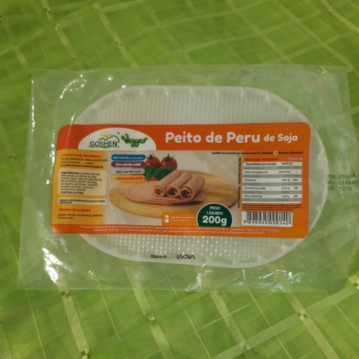 review photo of Goshen Vegges Peito de Peru Goshen Peito de Peru De Soja shared by @mariazelia on 27 Nov 2022 - review