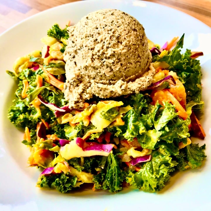 photo of Off The Griddle Goddess Salad shared by @pdxveg on  24 Oct 2019 - review