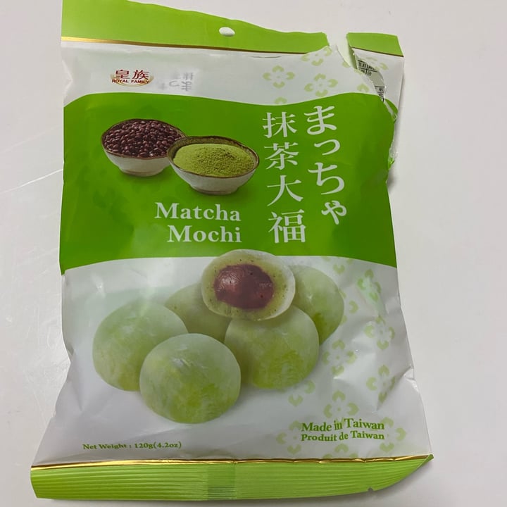 photo of Royal Family Matcha mochi shared by @mycat on  23 Jul 2022 - review