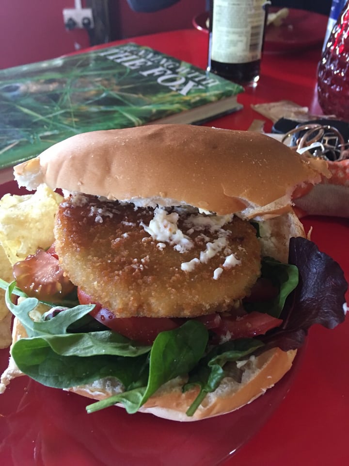 photo of Willows Animal Sanctuary Non chicken burger shared by @annakabana on  24 Mar 2019 - review