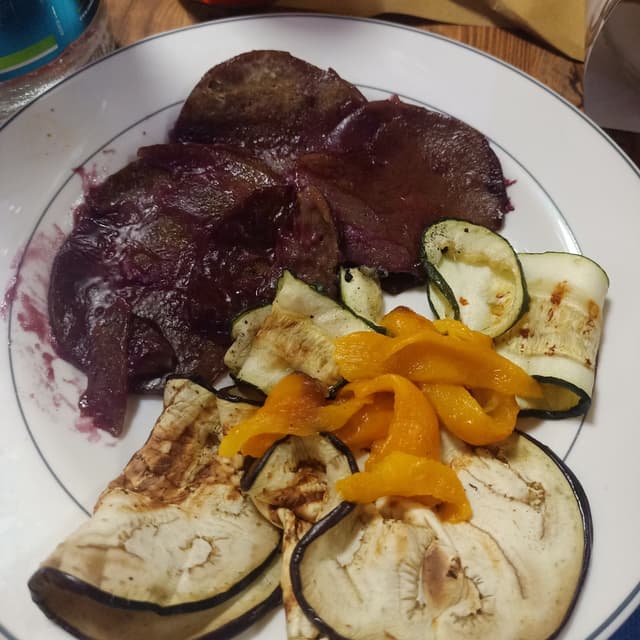 Photo of the dish “scaloppine di seitan con vino rosso”