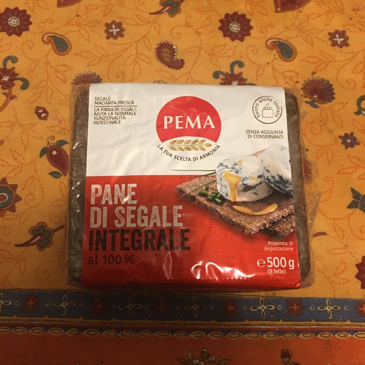 photo of Pema Pema pane di segale integrale shared by @claire66 on  08 Jul 2022 - review