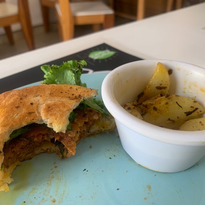 photo of Poderosa Restaurante Vegano Choripán Poderoso shared by @rosaluzmf on  11 Jul 2021 - review