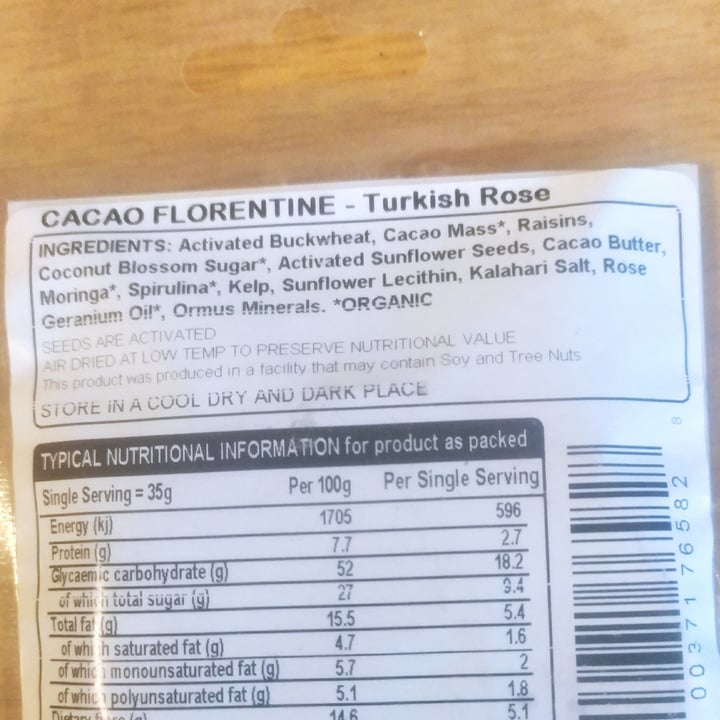 review photo of Earthshine cacao florentine turkish rose shared by @michthevegan on 05 Dec 2022 - review
