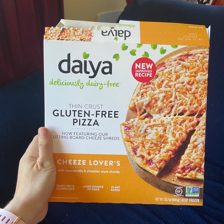 photo of Daiya Cheeze Lover’s Thin Crust Gluten-Free Pizza shared by @miaomiao9991 on  10 Feb 2021 - review