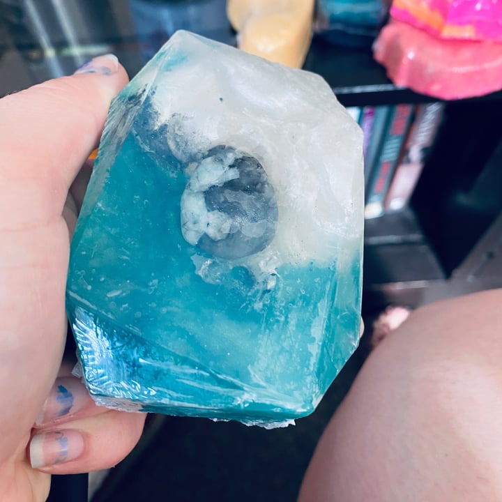 photo of Crystal Bar Soap Valley of light shared by @sarahfes on  12 May 2020 - review