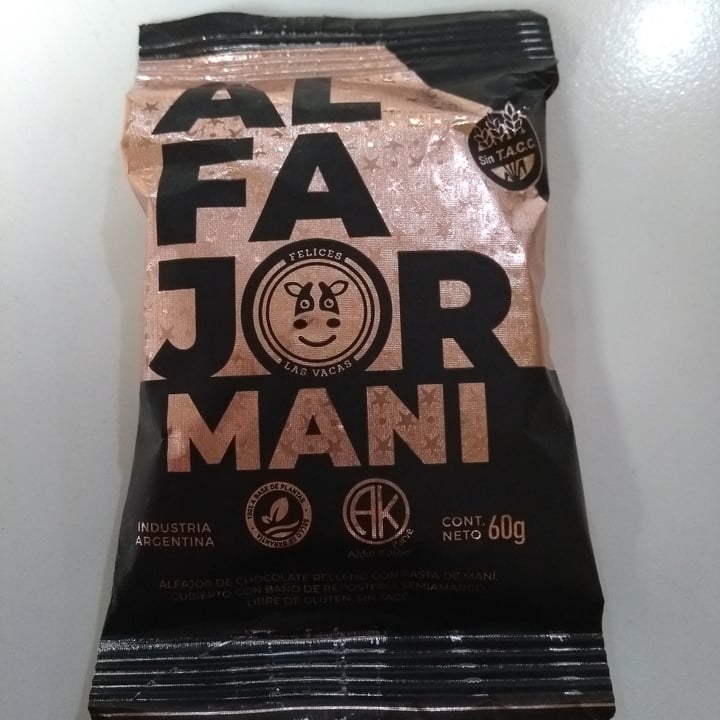 photo of Felices Las Vacas Alfajor negro sin tacc shared by @nehuesalva on  30 Jun 2022 - review