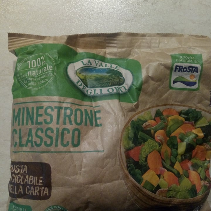 review photo of La Valle degli Orti & Frosta. Minestrone classico shared by @sissilibipapierni on 13 May 2022 - review