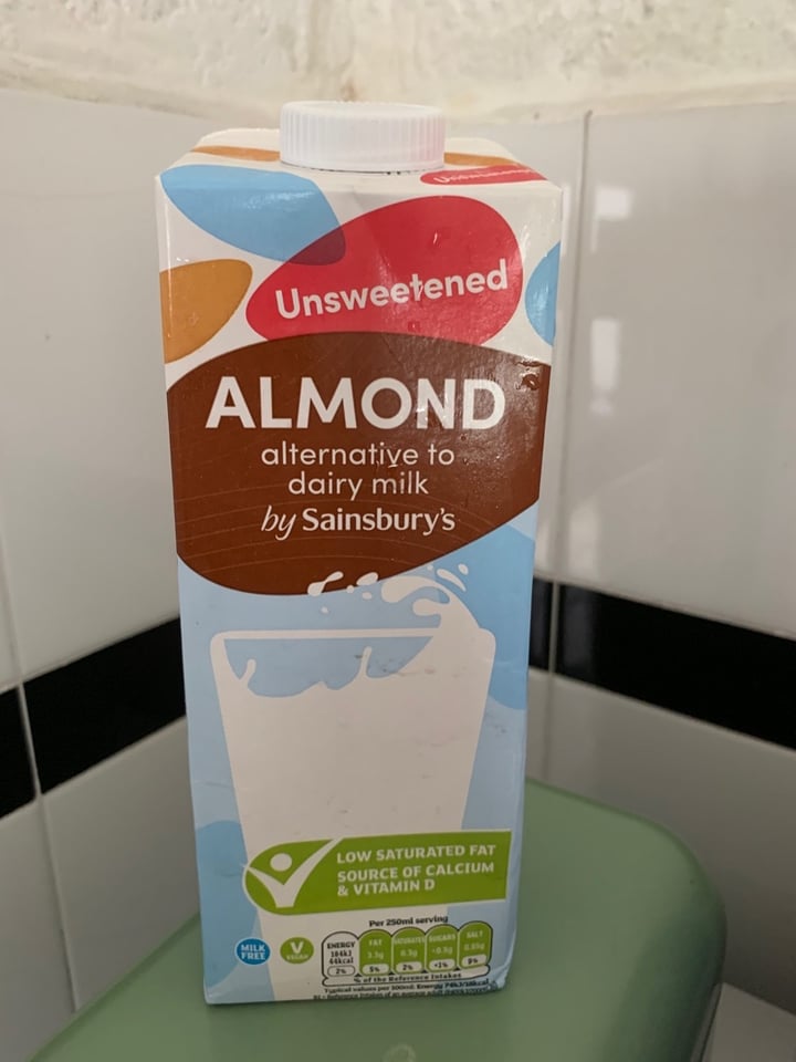photo of Sainsbury's Almond Milk shared by @pvdsluijs on  27 Jun 2020 - review