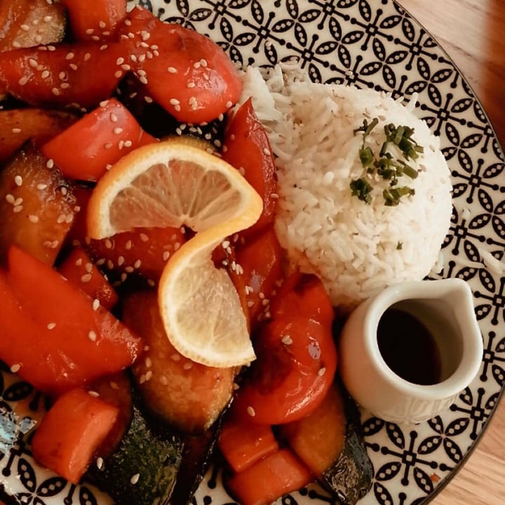 photo of JOE teecafe Teriyaki Veggies shared by @janinakopeczky on  20 Sep 2020 - review