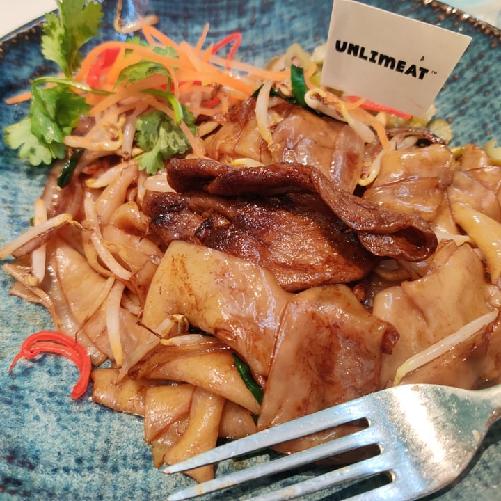 photo of Green Common Singapore Happy beef hor fun shared by @fourdollars on  25 Dec 2021 - review
