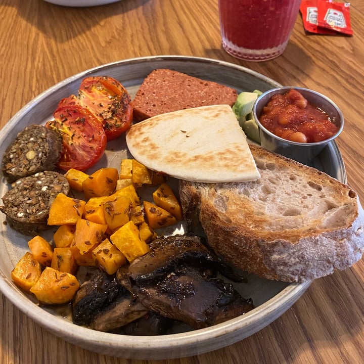 review photo of Friend Of Mine The Vegan Fry shared by @amysco on 10 Sep 2020 - review