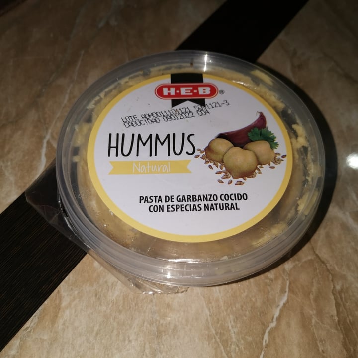 photo of H-E-B Hummus Natural shared by @oscarlc on  18 Jan 2022 - review