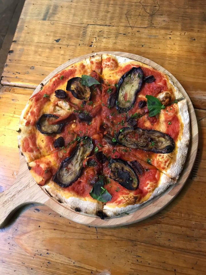 photo of Pizza Street Italian vegan pizza shared by @taila92 on  01 Feb 2019 - review