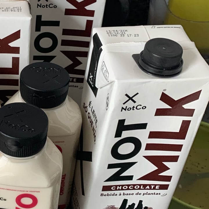 review photo of NotCo Not Milk Chocolate shared by @stehdepaula on 17 Oct 2021 - review