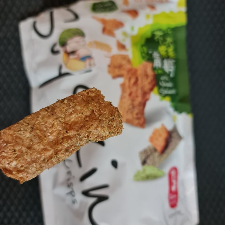 photo of Crusty's Soy Skin Crisps with Wasabi Seaweed shared by @fitsarah on  10 Apr 2021 - review