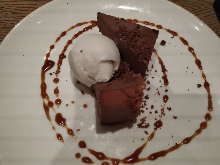 photo of Farmacy Raw Chocolate Tart shared by @sf on  07 Mar 2020 - review