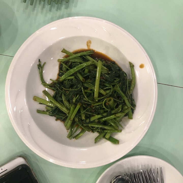 review photo of Mother Earth Vegetarian Sambal Kang kong shared by @serenesoh on 06 Sep 2019 - review