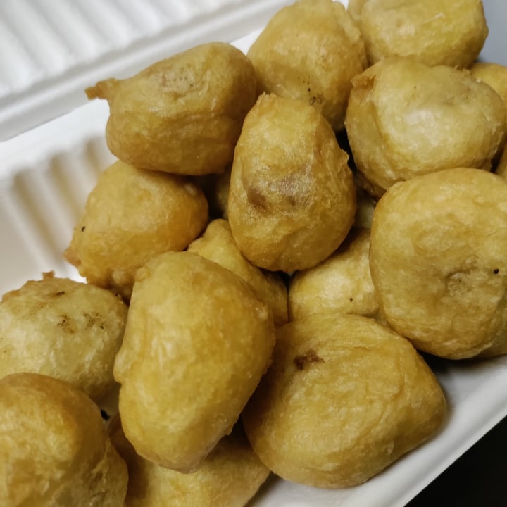 photo of Lotus Pond Vegetarian Restaurant Sweet and Sour Soya Balls shared by @mikebroadhead on  09 Dec 2021 - review