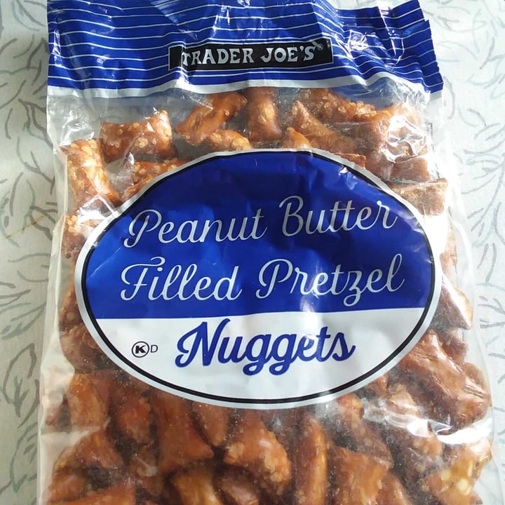 photo of Trader Joe's Peanut Butter Filled Pretzel shared by @littlepea on  21 Jan 2021 - review