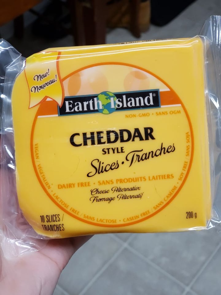 photo of Earth Island Cheddar Style Slices shared by @mandylee on  15 Mar 2020 - review