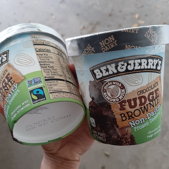 photo of Ben & Jerry's Chocolate Fudge Brownie Non-Dairy Ice Cream shared by @venis on  24 Jun 2020 - review