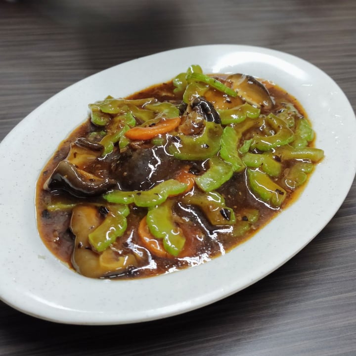 photo of SHU Vegetarian AMK Beans Sauce Bitter Gourd with Mushroom shared by @xueqi on  19 Jan 2020 - review