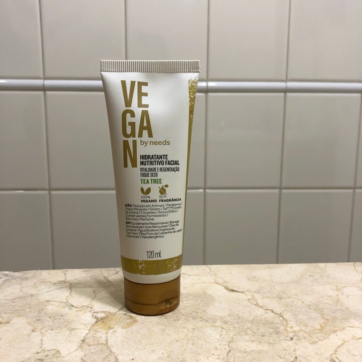 review photo of Vegan by Needs Hidratante Nutritivo Facial shared by @luckfadinha on 03 May 2022 - review