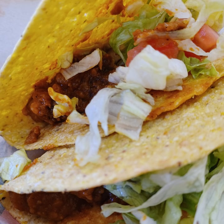 review photo of Del Taco Beyond taco shared by @morganvegan13 on 06 Apr 2022 - review