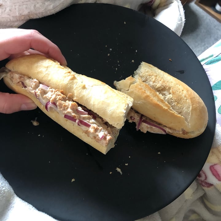 review photo of Fliss's fancy Tuva baguette shared by @katiesgalaxy on 25 Jan 2022 - review