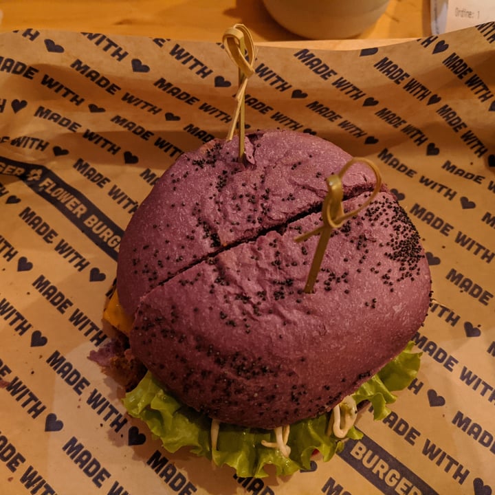 review photo of Flower Burger Flower Burger shared by @fra-rocci1997 on 03 Sep 2020 - review