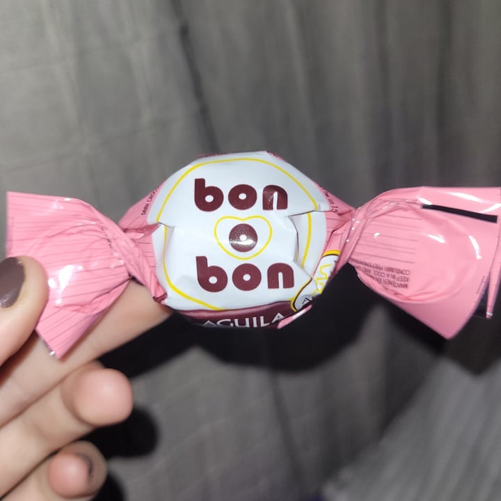 photo of Arcor Bon o bon Aguila shared by @vedevegan on  25 Jun 2022 - review