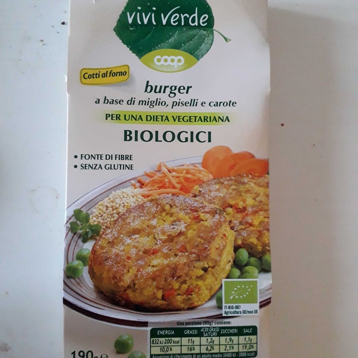 photo of Vivi Verde Coop Burger di Miglio Piselli e Carote shared by @beathevegan on  27 Nov 2021 - review