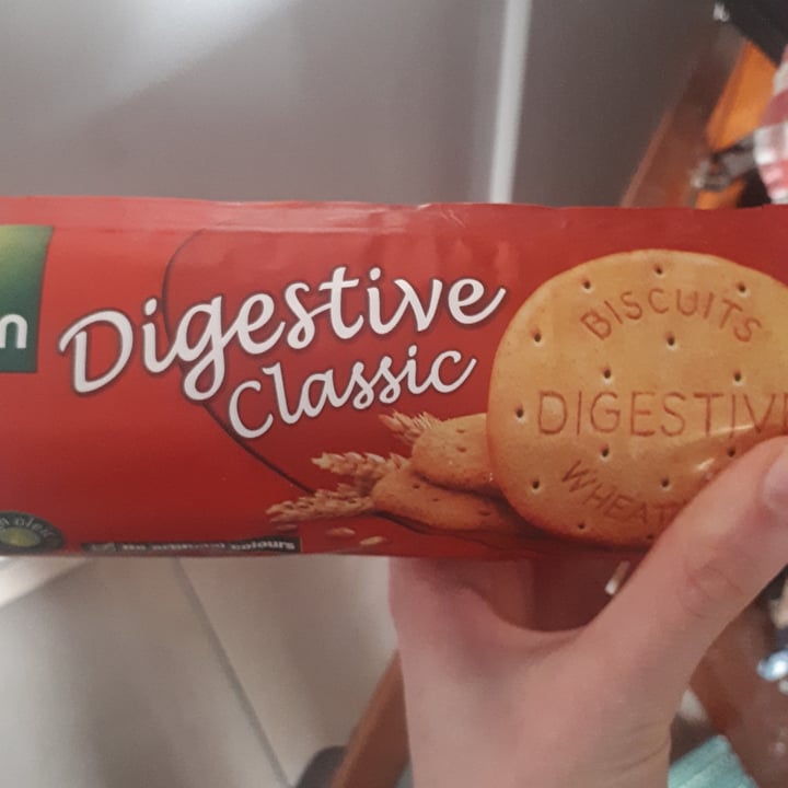 photo of Gullón Biscotti digestive shared by @silkenalex on  11 Mar 2022 - review