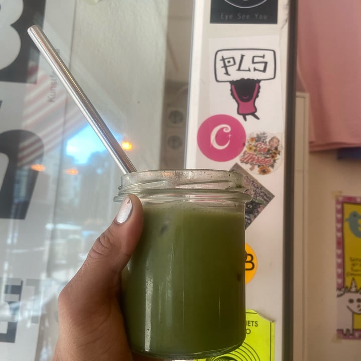 photo of Two Planets Iced Matcha Latte shared by @cplusconsciouscuisin on  27 Jun 2022 - review