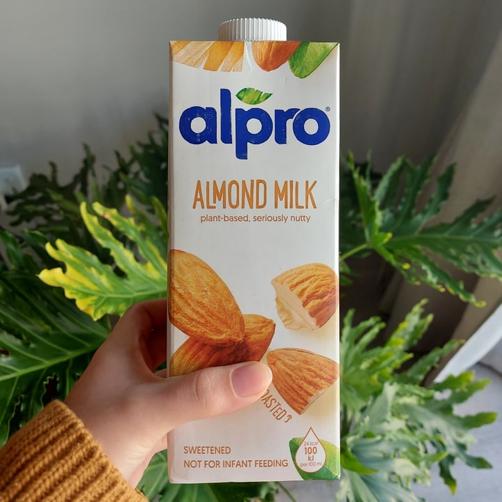 photo of Alpro Almond Milk shared by @rosevr on  02 Sep 2021 - review