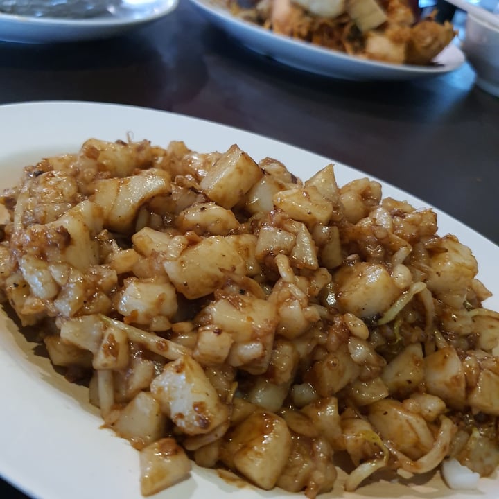 review photo of Divine Realm Vegetarian Restaurant Carrot Cake shared by @parismelody on 31 Jan 2021 - review