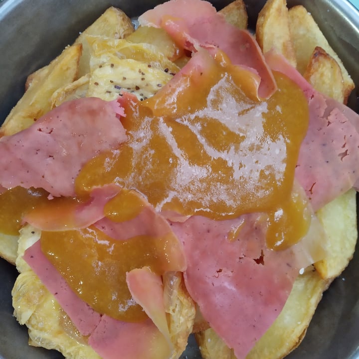 photo of Hakuna Matata Veggie Huevos Rotos shared by @ailedail on  11 Aug 2021 - review