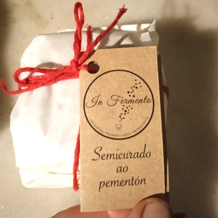 photo of in fermento queijo vegano semicurado ao pementom shared by @blackemma on  29 Jun 2022 - review
