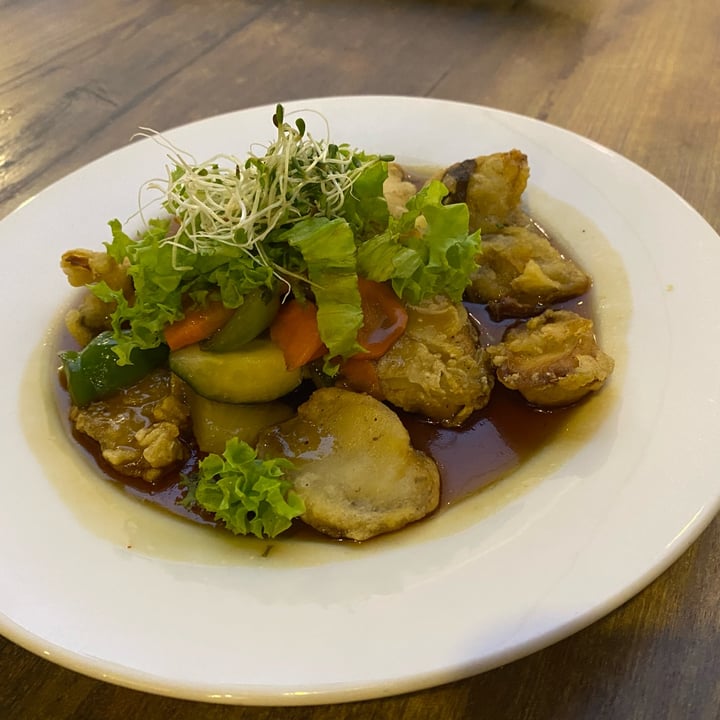 photo of Daehwa Vegetarian Tangsuyuk 탕수육 shared by @piggy-egg on  20 Aug 2022 - review