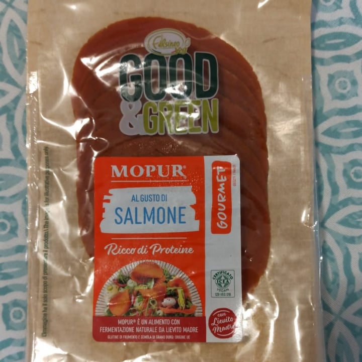 photo of Mopur vegetalfood Mopur Gusto Salmone shared by @giuliakikiw on  03 Sep 2022 - review