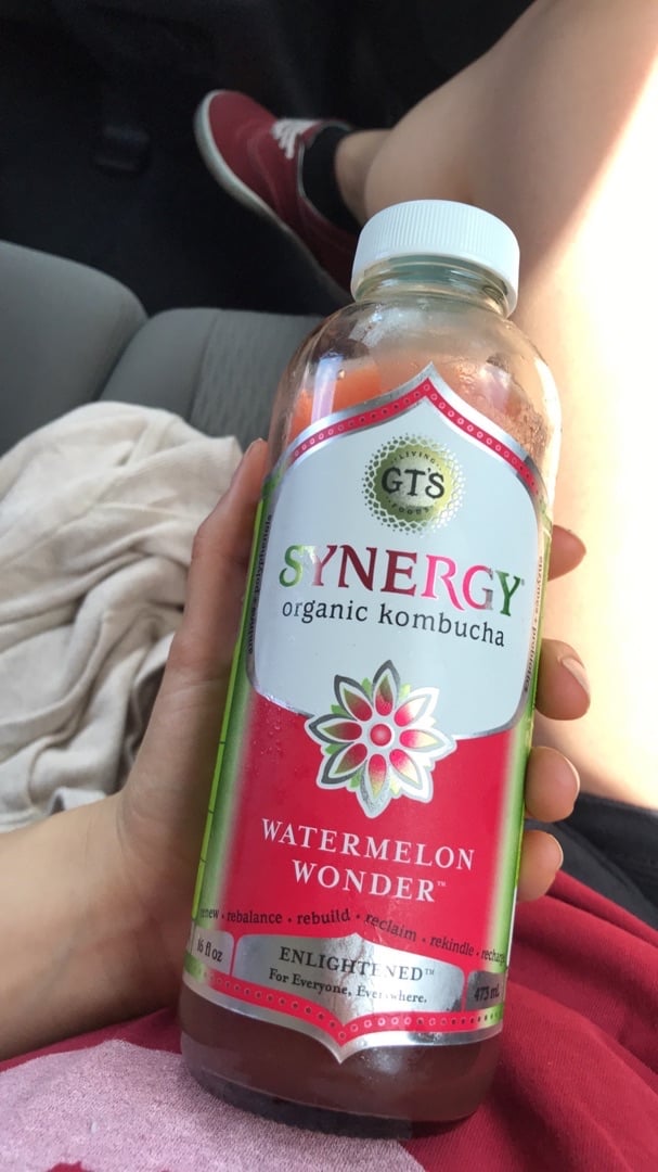 photo of GT’s Living Foods Kombucha Watermelon Wonder shared by @kateloveskale on  06 Apr 2020 - review