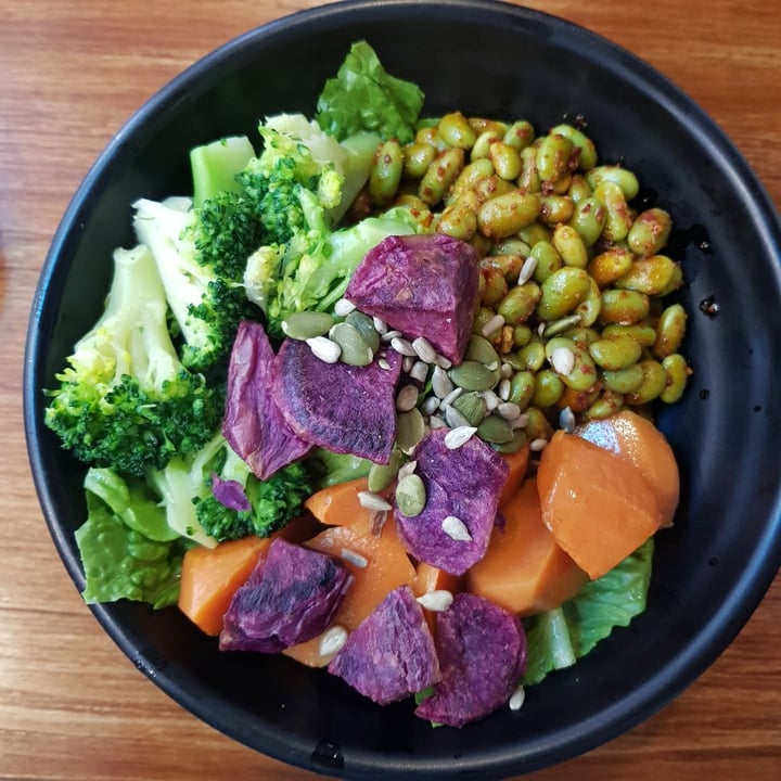 photo of The Autobus Salad Bowl shared by @ycarolyn on  11 Nov 2019 - review