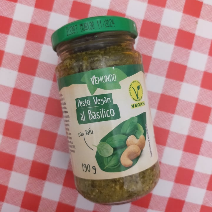 photo of Vemondo Vegan pesto alla Genovese shared by @casamattonella on  29 Jan 2022 - review