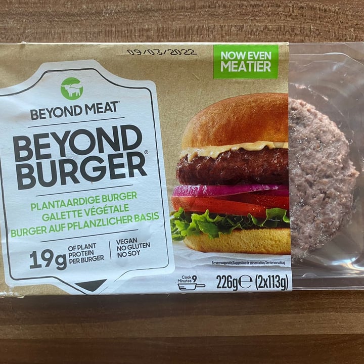 photo of Beyond Meat Beyond Burger Plant-Based Burger 19g shared by @alessiainaloop on  11 Mar 2022 - review