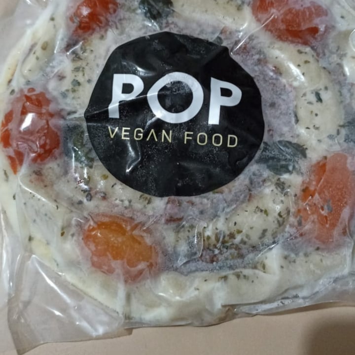 photo of Pop Vegan Food Pizza Marguerita shared by @tafarelgrolli on  25 Jun 2022 - review